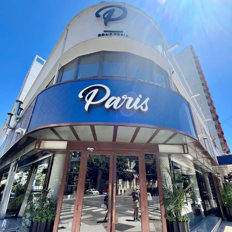 PARIS Confitería, La Plata