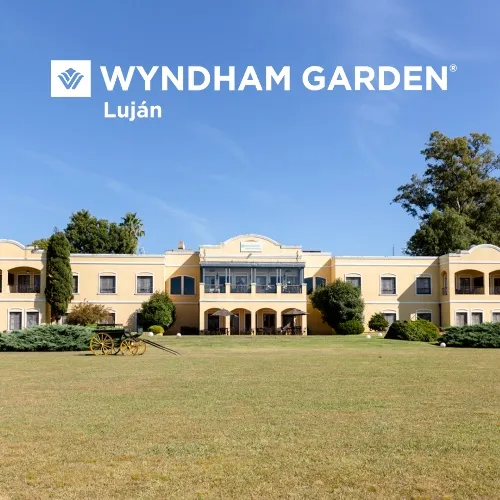 WYNDHAM GARDEN LUJAN, Luján